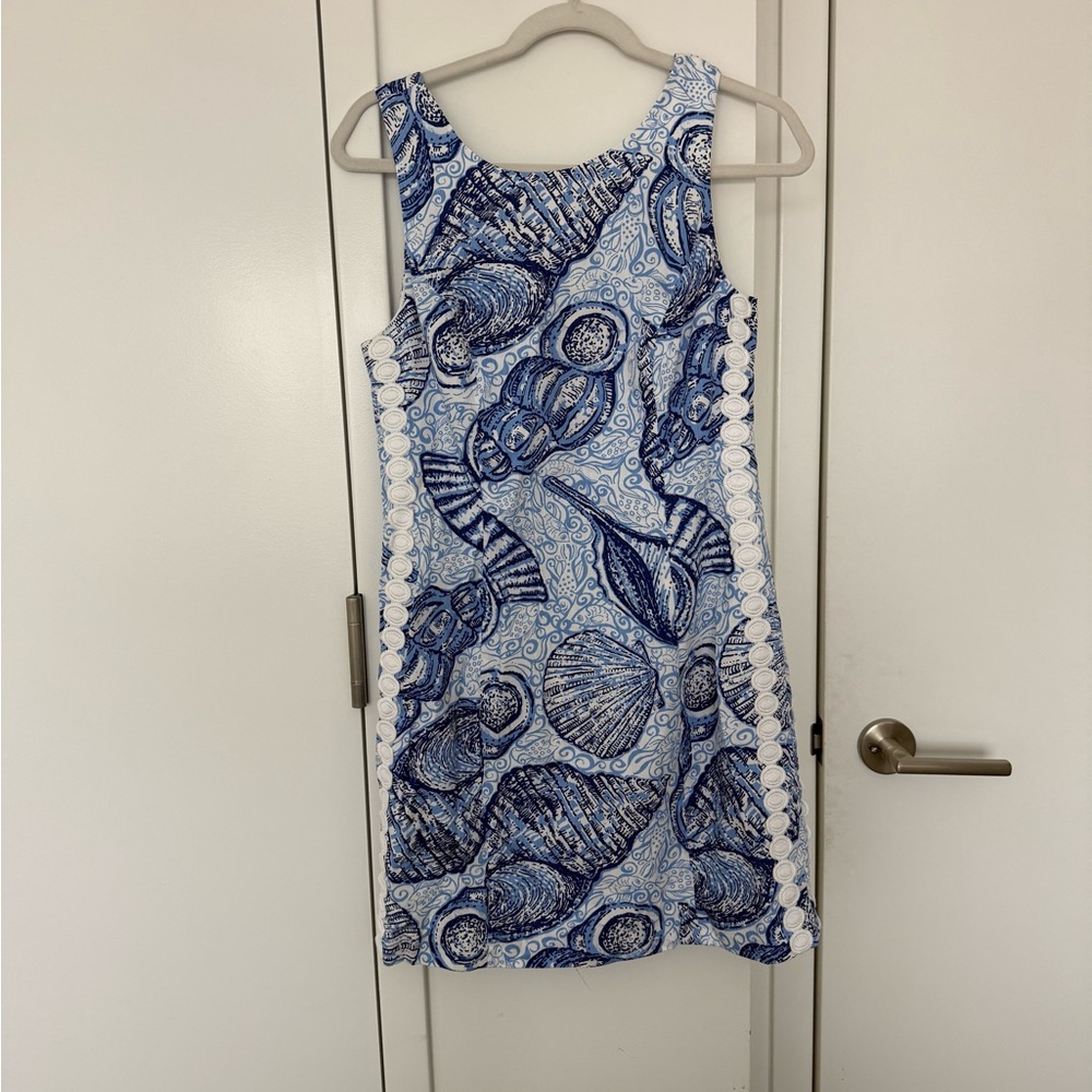 Lilly Pulitzer Blue Sleeveless Scoop Neck Shift Dress Size 8 - Stuffed Shells